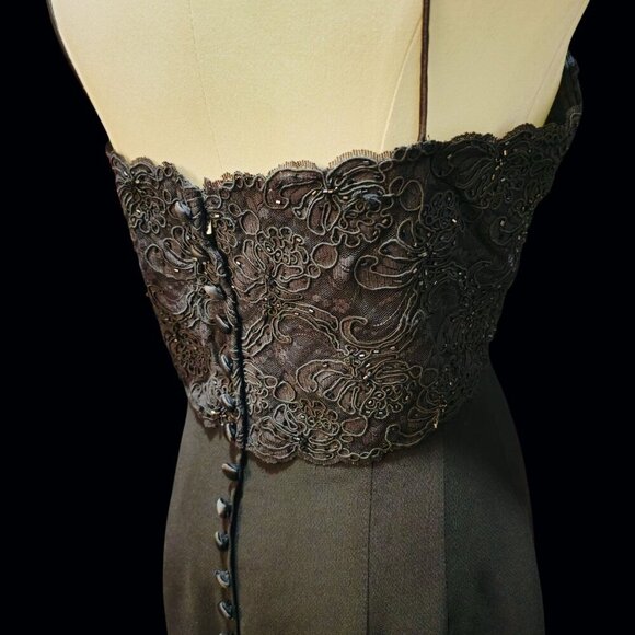 Donna Morgan Lace Cocktail Dress – Black Midi w/ Faux Button Back – Size 10 NWT - Picture 7 of 14